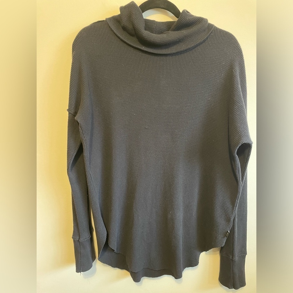 TNA-Thermal Cowlneck size medium, black